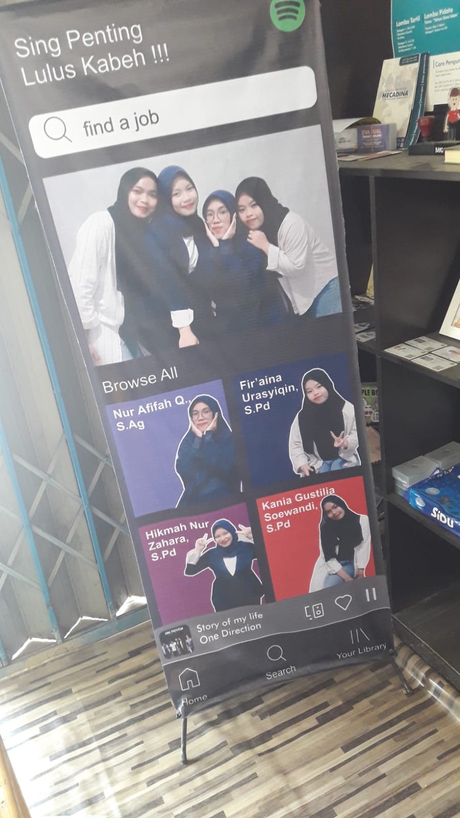 Front of men's Basic Tee in black.